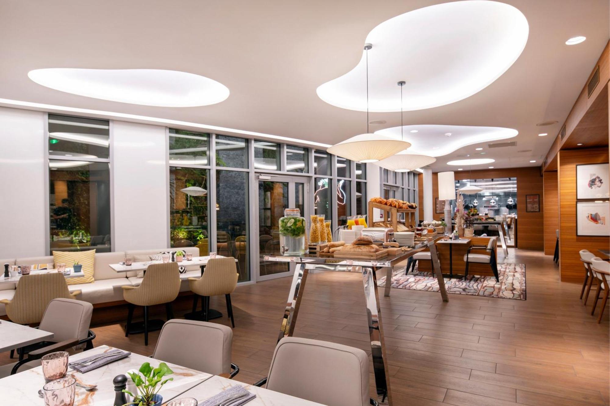 Renaissance Paris Republique Hotel & Spa מראה חיצוני תמונה